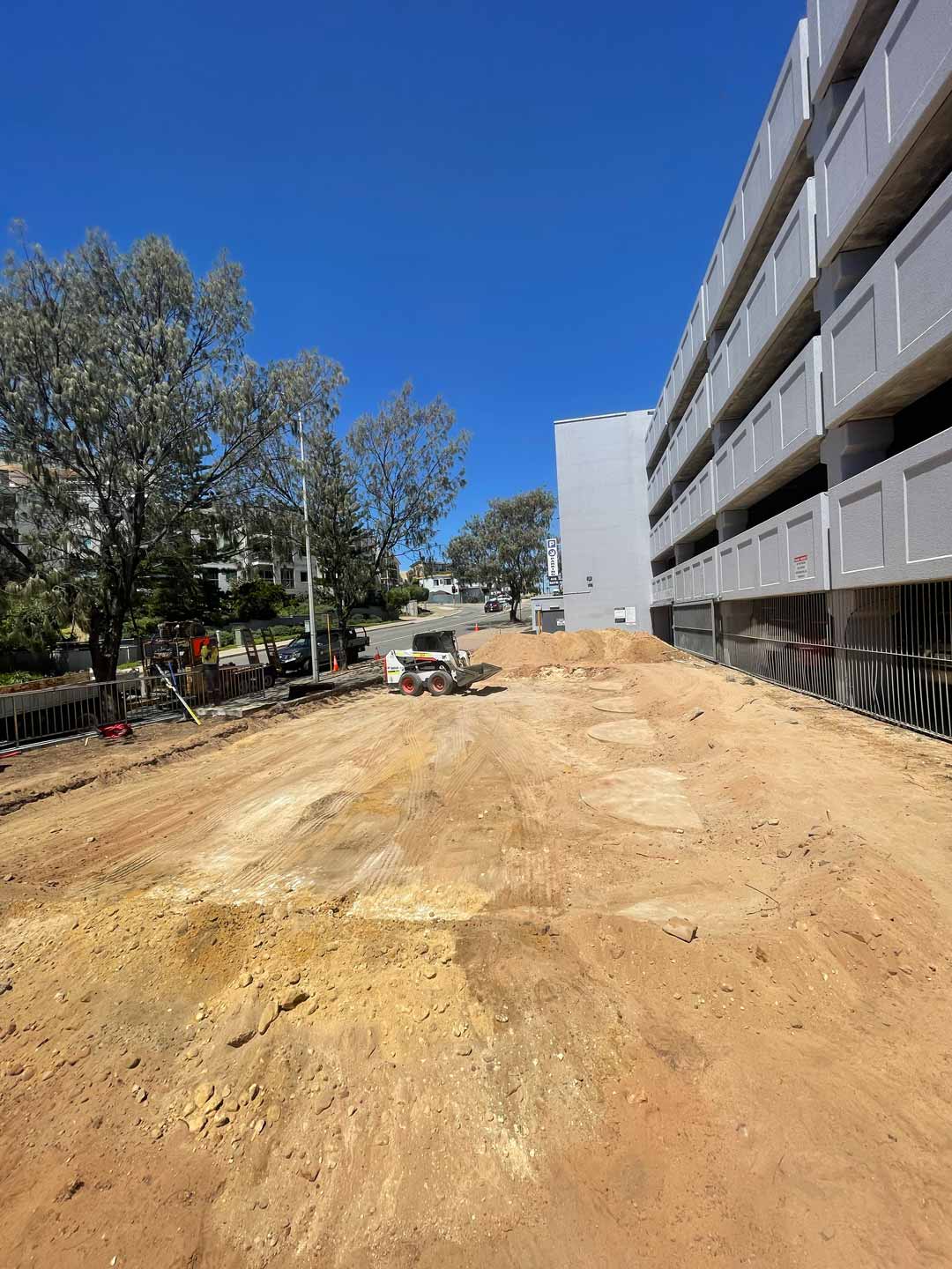 West Maintain Site preparation and deconstruction services
